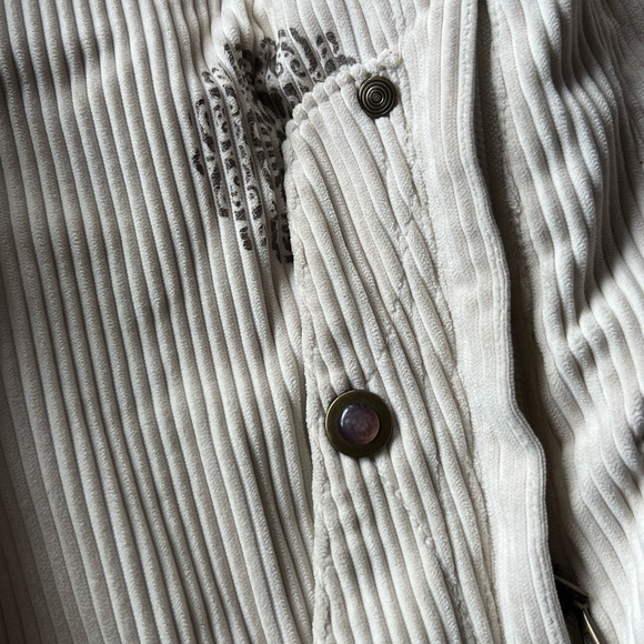 Gorgeous, Obermeyer, thick corduroy jacket, and Roxy beanie - Picture 6 of 9